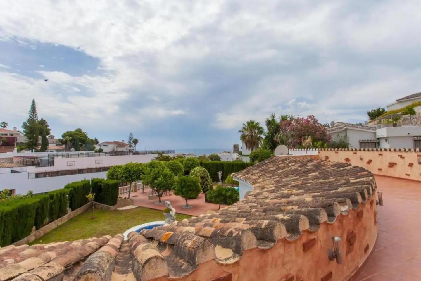 Summer Offers! Fabulous Luxury Villa Near The Beach Sleeps 8 Benalmadena Exterior photo