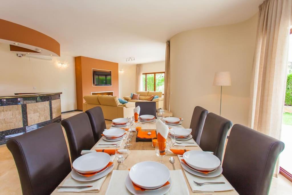 Summer Offers! Fabulous Luxury Villa Near The Beach Sleeps 8 Benalmadena Exterior photo
